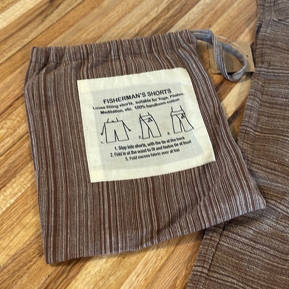 Adorable Fisherman’s loose fitting shorts. 100% hand loom cotton - Picture 7 of 7